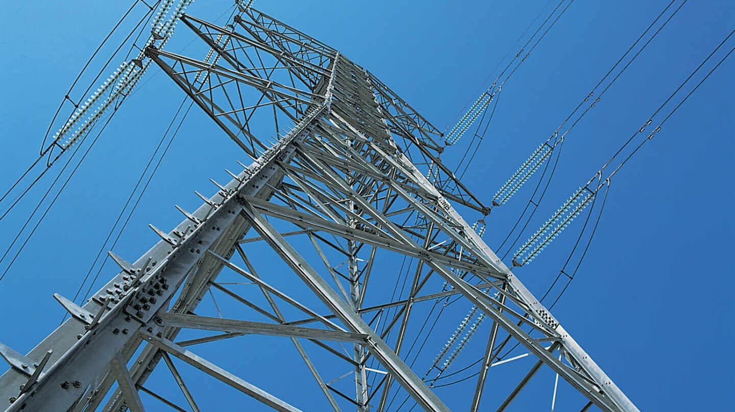 Torre de electricidad de la red de alta tensión española.