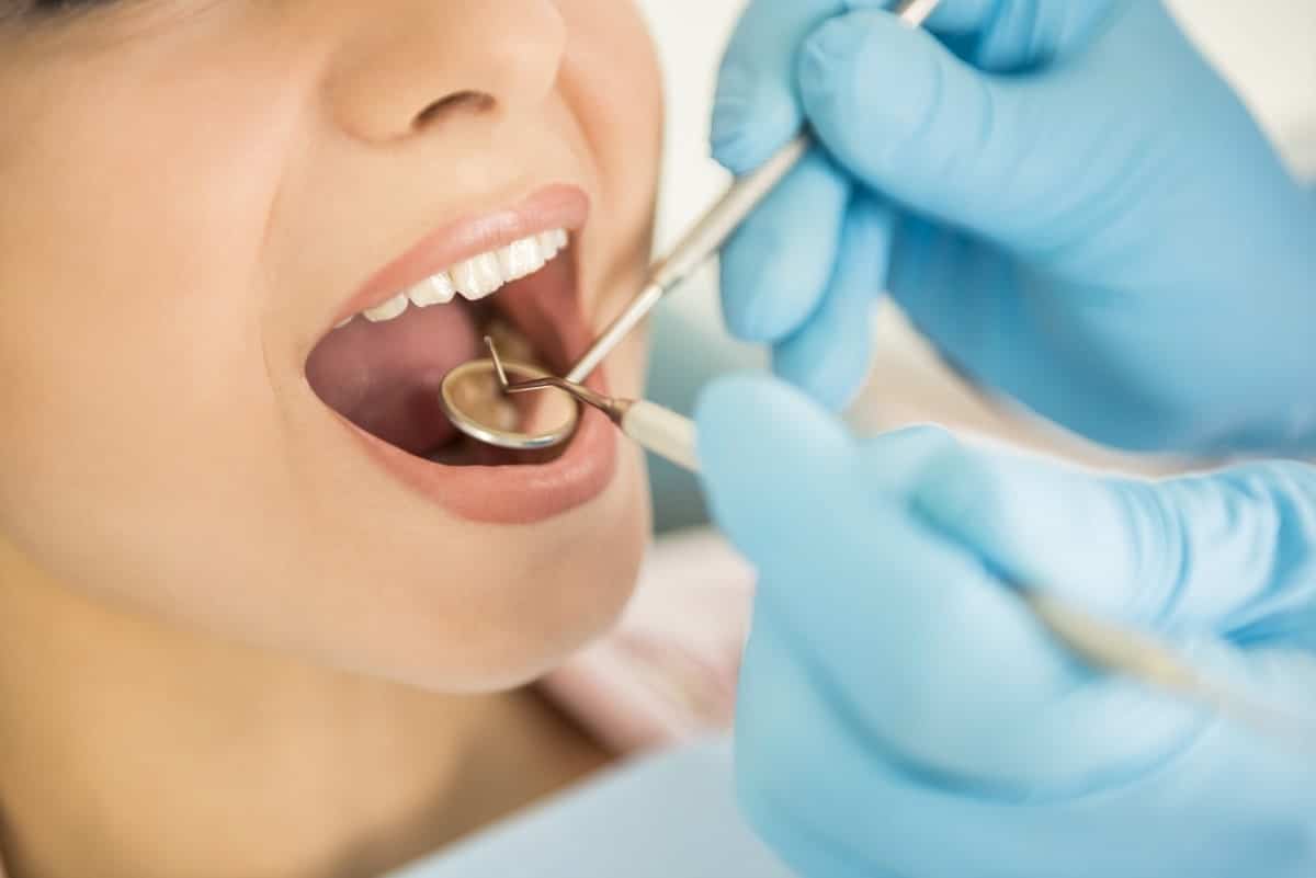 dentista falso autónomo