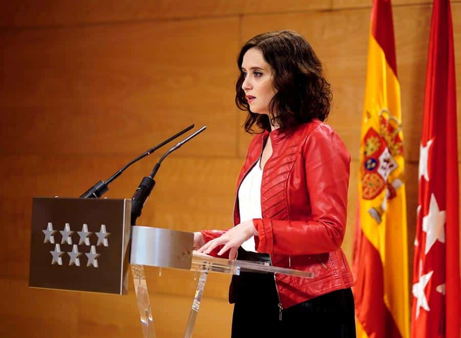 Madrid carga contra Sánchez por la tardanza en aplicar el estado de alarma: "Resulta insólito"