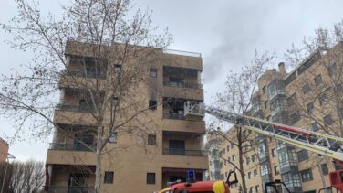 Un muerto y un herido muy grave en el incendio de un piso en Carabanchel