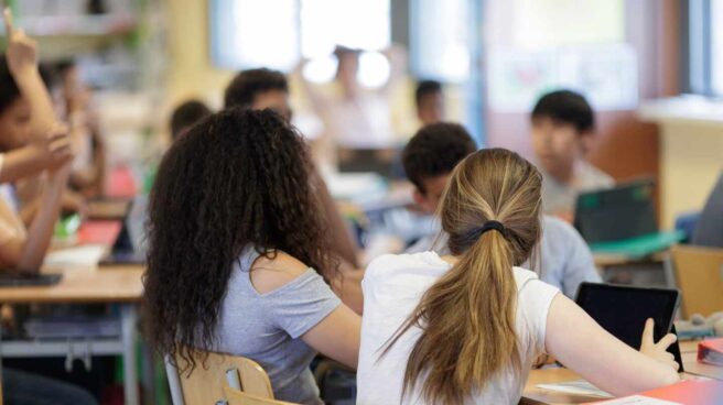 Cataluña pretende eliminar las notas trimestrales en ESO el próximo curso Aula de instituto.