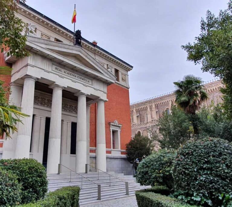 La RAE destroza las recomendaciones del Congreso "para un uso no sexista del lenguaje"