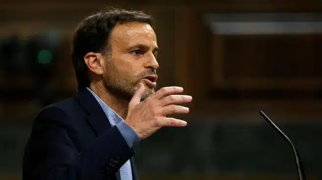Jaume Asens: "Sería fantástico que el rey no vuelva más a Cataluña"
