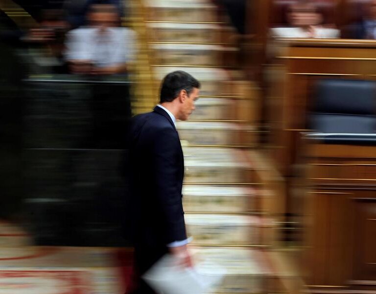 Sánchez baila para los indepes