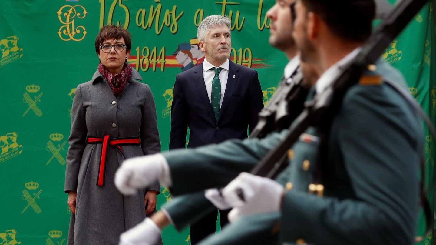 Grande-Marlaska y María Gámez, en la toma de posesión de ésta como nueva directora de la Guardia Civil.