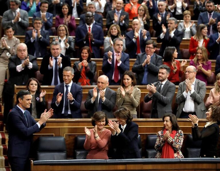 Sánchez fracasa pero se asegura la investidura gracias a ERC y Bildu