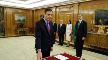 El Rey bromea con Sánchez: "Ha sido rápido. El dolor viene después"