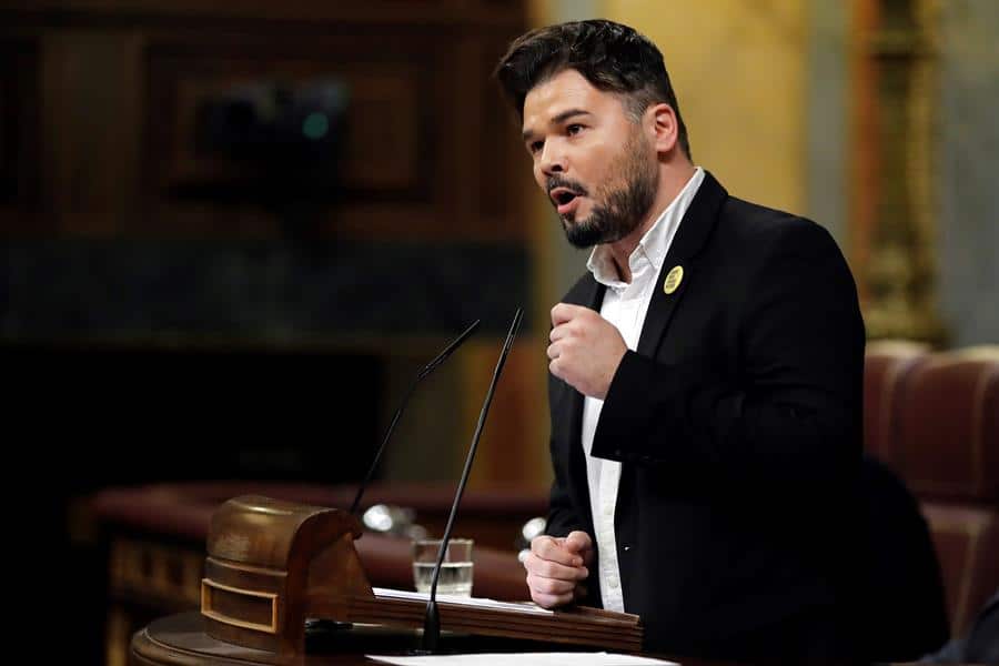 Rufián a Puigdemont: "Está bien que te aplaudan en Perpignan, el reto es que lo hagan en Cornellá"