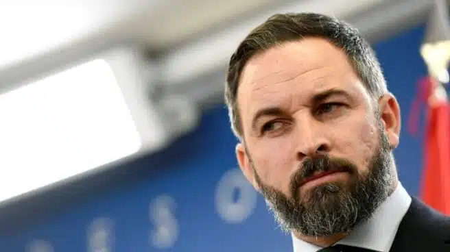 Abascal expulsa al senador de Vox Ceuta acusado de agredir a su mujer