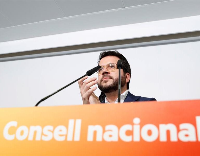 ERC mantiene el pacto de investidura "contra las cloacas del Estado"