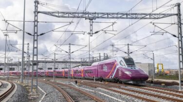 Renfe empieza a vender este lunes billetes del AVLO, su AVE 'low cost'