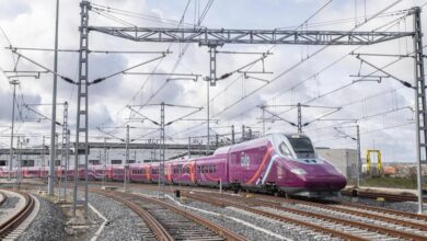 El lanzamiento del AVE 'low cost' de Renfe queda descartado a corto plazo por la crisis