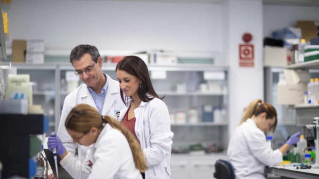 Dres Paloma Gómez Campelo y Juan Ignacio González , del Hospital La Paz