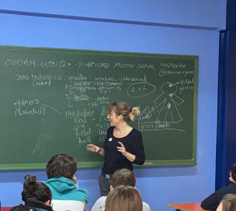 "No hablamos de prácticas sexuales porque no es el objetivo, los talleres son muy ñoños"