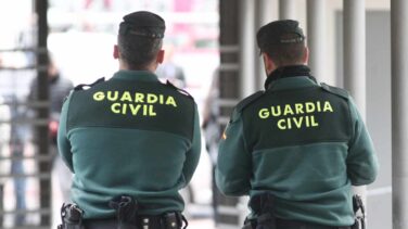 La Guardia Civil busca a 44 argelinos fugados esta madrugada de un pabellón de Cartagena donde guardaban cuarentena