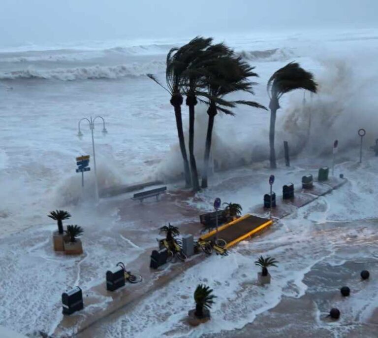 Muchas playas se perderán antes por temporales como Gloria que por la subida del nivel del mar