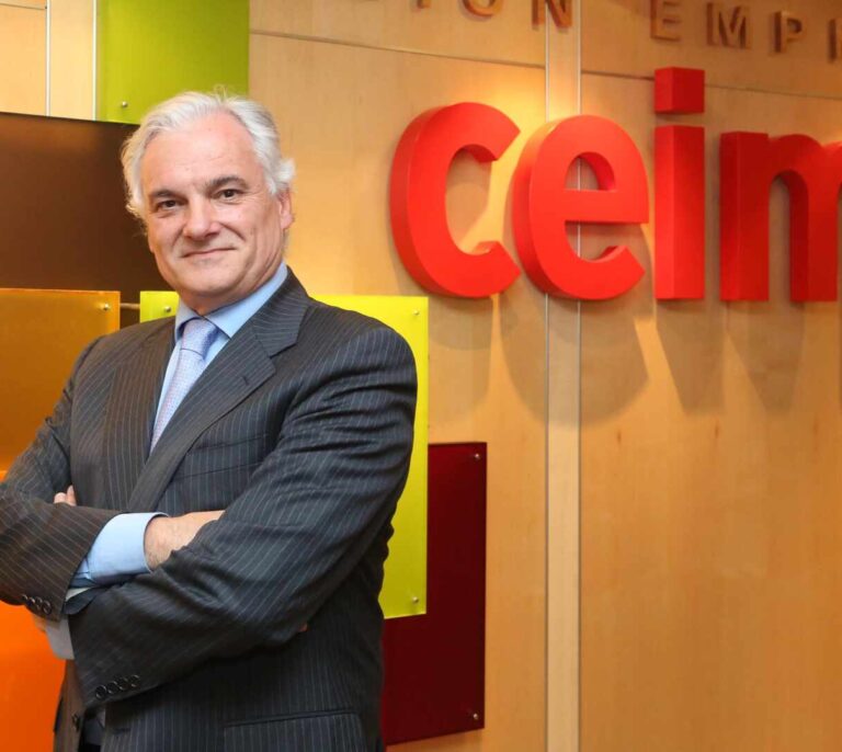 Los empresarios madrileños avisan: "si nos ataca el populismo, hay que librar la batalla"