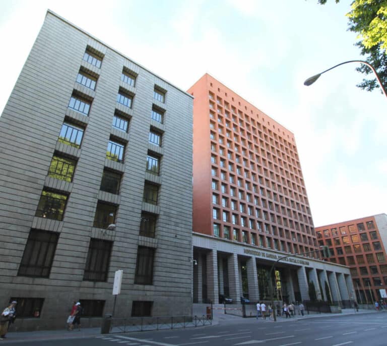 Iglesias podría instalar su Vicepresidencia en el Ministerio de Sanidad