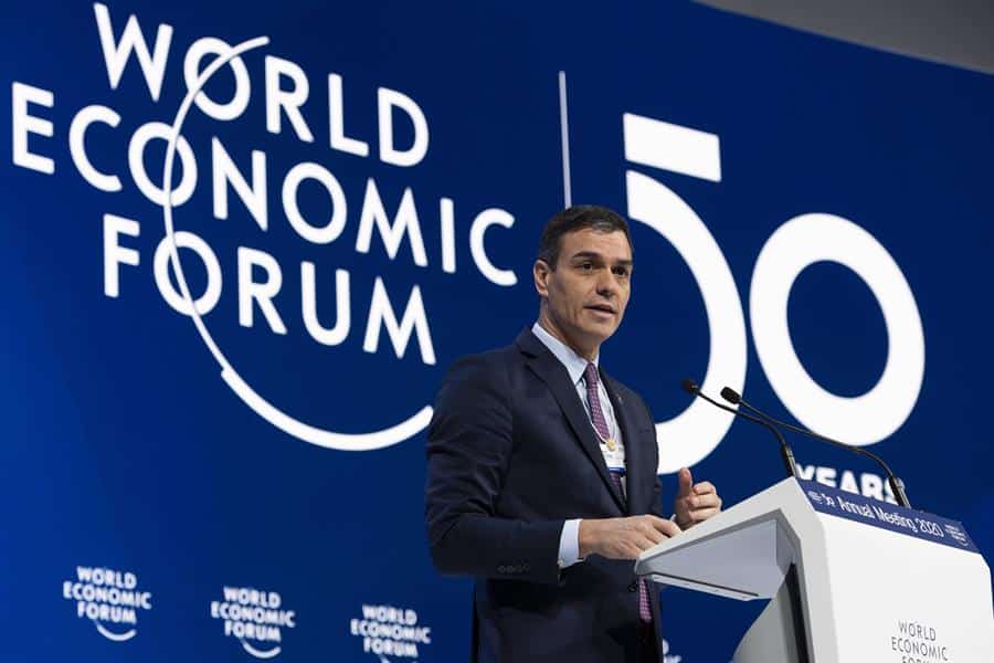 Sánchez defiende un reparto "más justo" de la riqueza ante el foro liberal de Davos