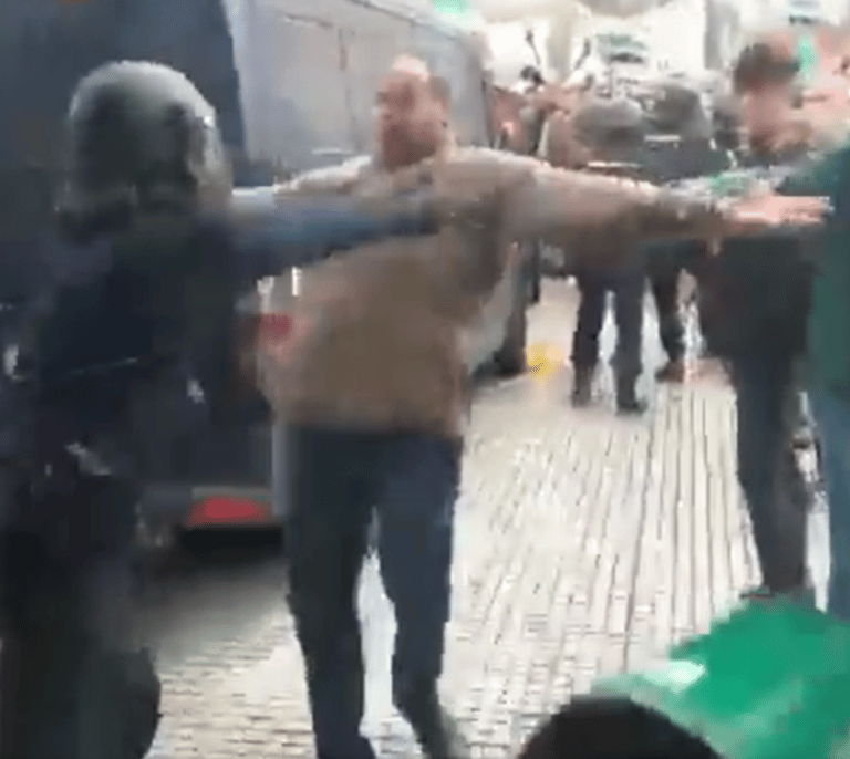 Cargas policiales durante una manifestación de agricultores en Don Benito (Badajoz)
