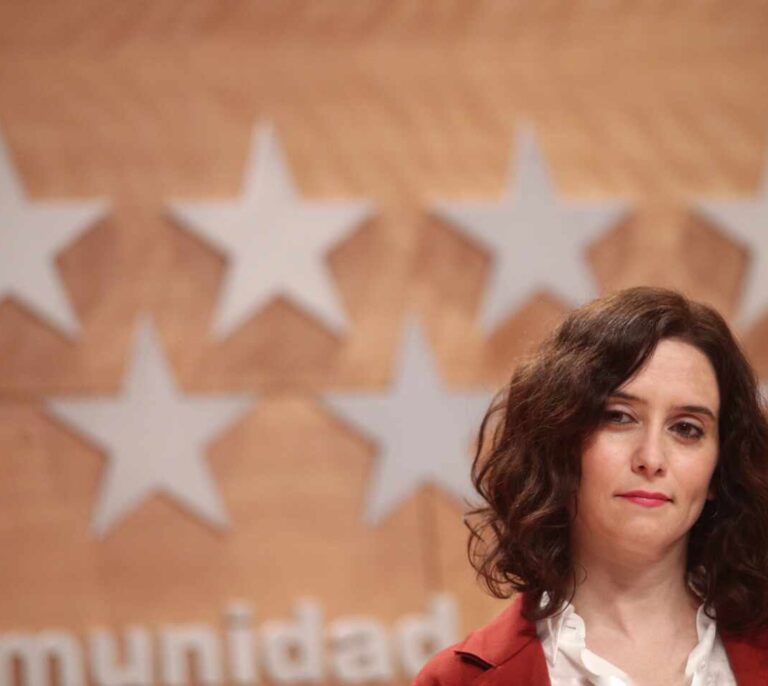 Ayuso amenaza a Colau con traerse el Mobile a Madrid: "Estamos preparados para acogerlo"