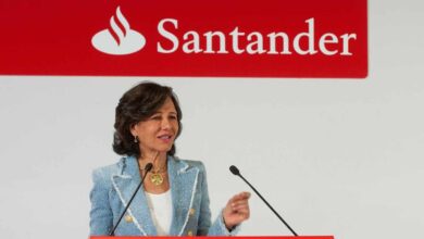 El beneficio de Santander cae un 17%, hasta 6.515 millones, golpeado por Reino Unido