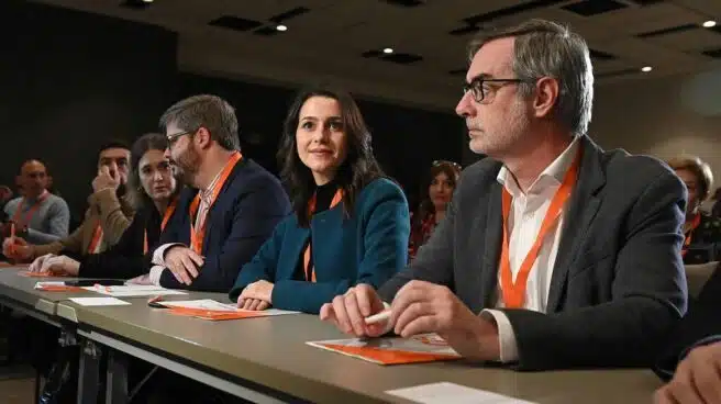 El PSOE ofreció cargos a Ciudadanos a cambio de su "sí" en la investidura