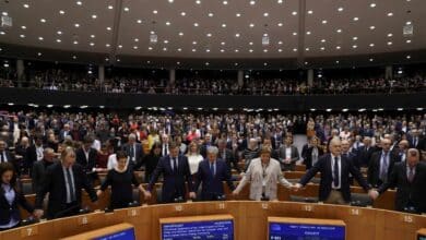 La Policía desmantela una orgía en la que participaban eurodiputados y diplomáticos