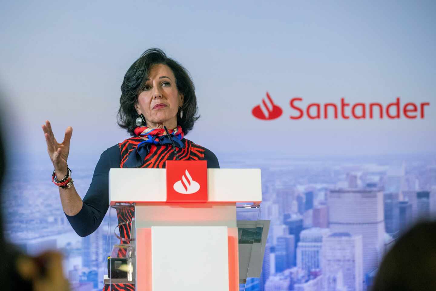 Botín: "Cada empresa que salvemos ahora, hará más fácil la recuperación"