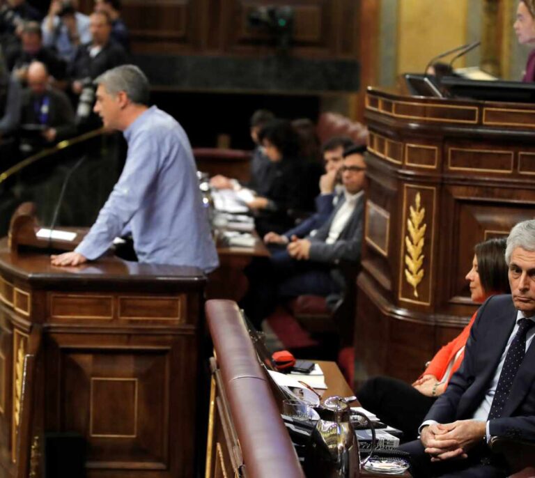 Los momentos más tensos del debate de investidura de Sánchez