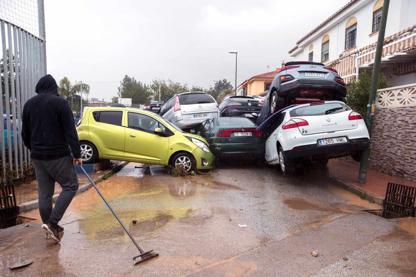 Alerta naranja en Málaga y Granada por riesgo importante de lluvias