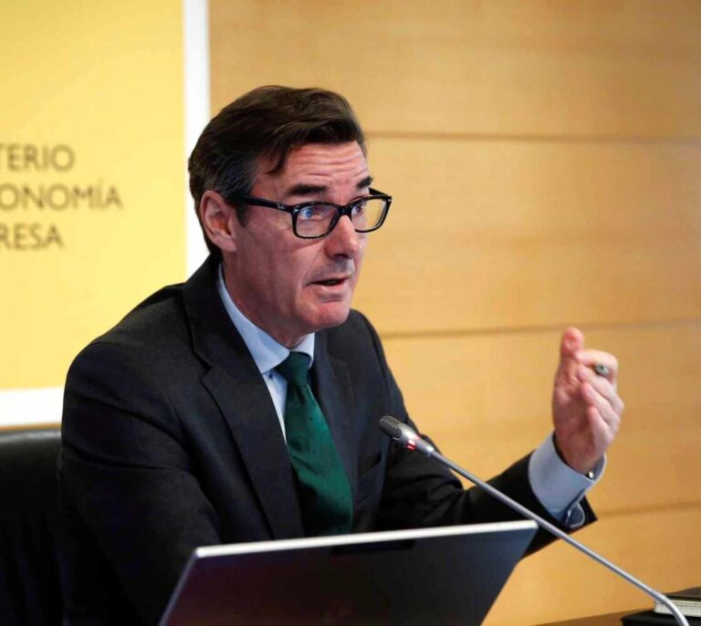 Demanda récord por el nuevo bono del Tesoro: más de 52.000 millones