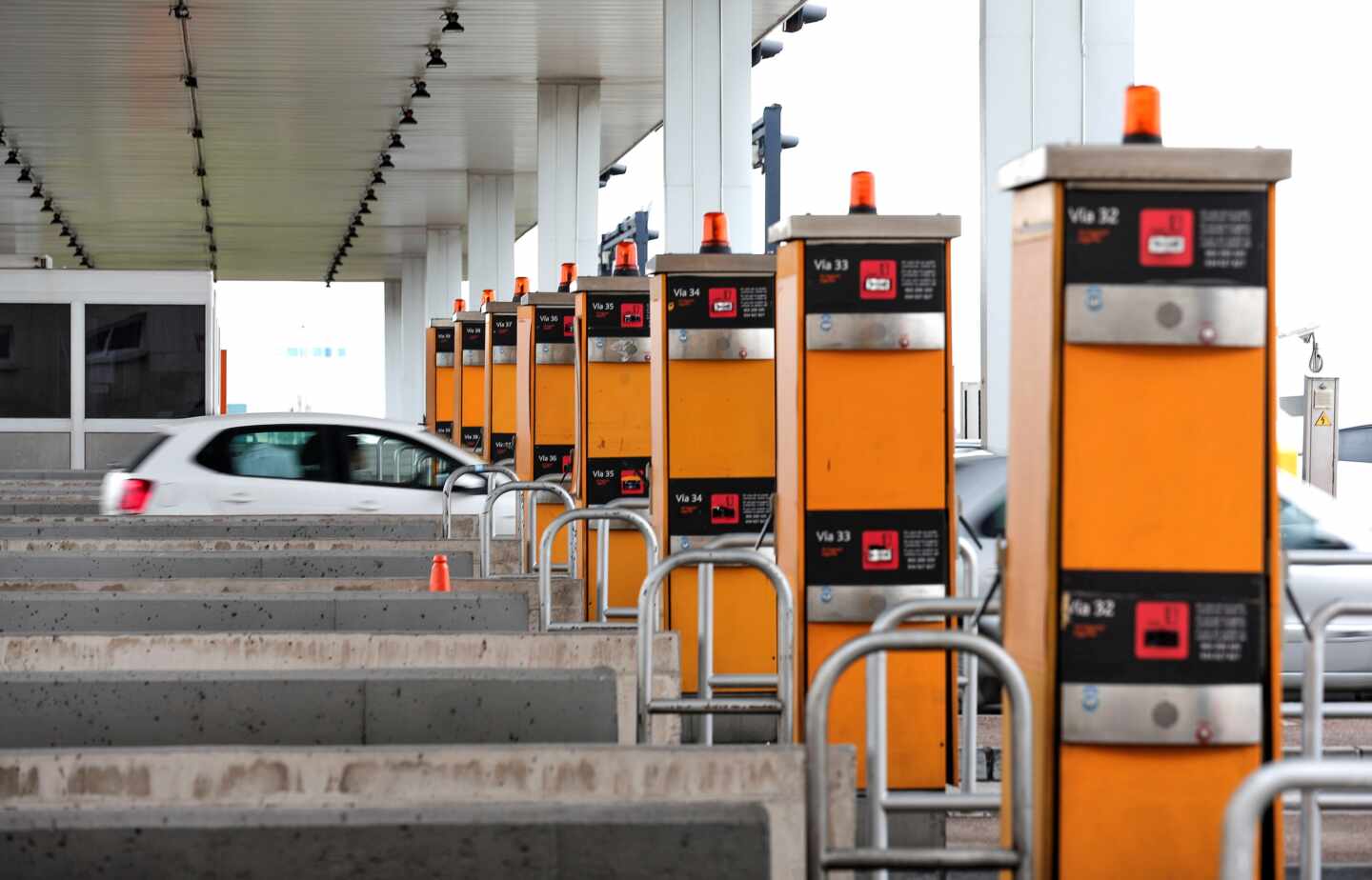 Las constructoras quieren peajes en todas las autovías: 9 céntimos por km para cada coche