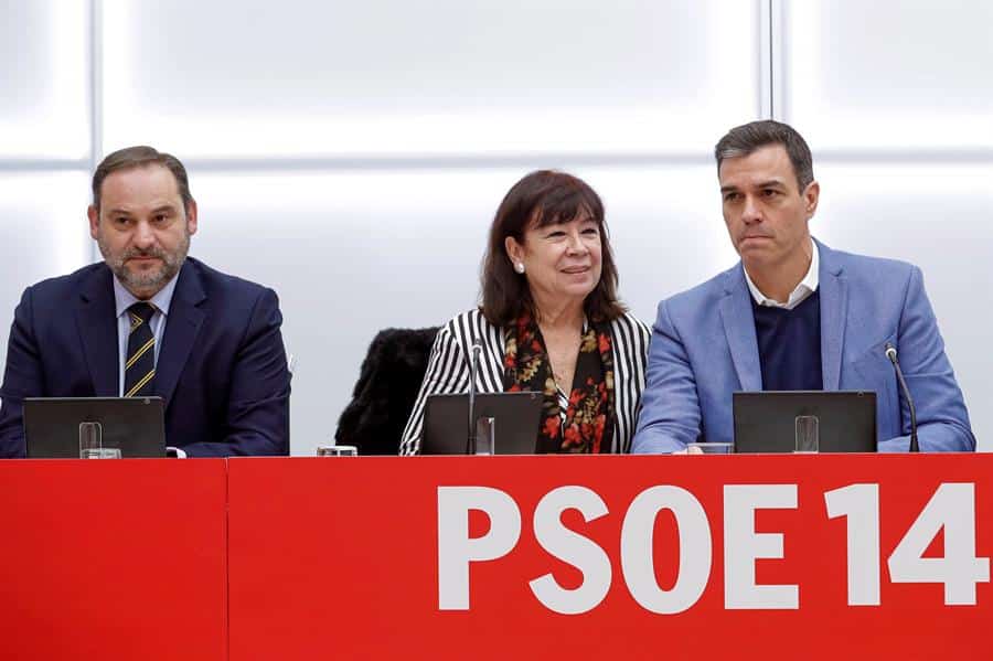 Sánchez se reunirá con Torra si el Parlament lo mantiene como presidente de Cataluña