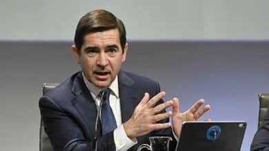 El BBVA publica el salario de su presidente: 7,8 millones de euros en 2021