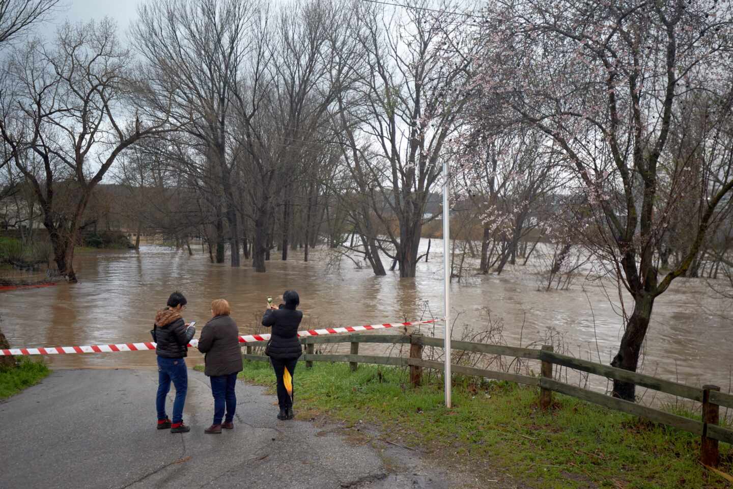 Los ríos Ter y Fluvià desbordados en Girona y el Tordera en Barcelona