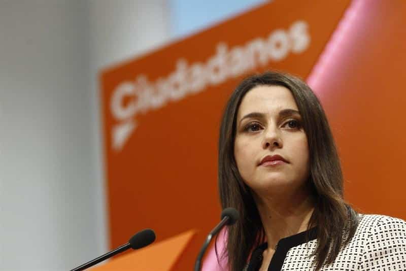 El Gobierno y Ciudadanos pactan la última prórroga del estado de alarma