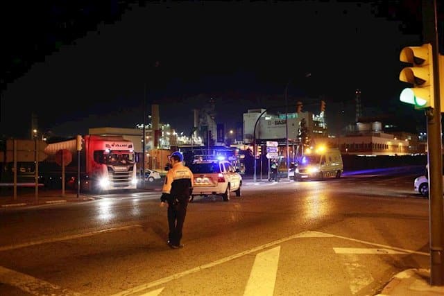 La Generalitat acusa a la petroquímica de Tarragona de no seguir los protocolos tras la explosión