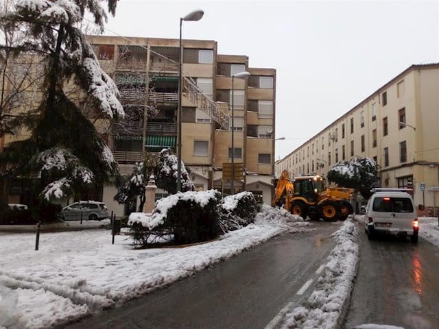 Una desaparecida al derrumbarse un edificio en Alcoy (Alicante)