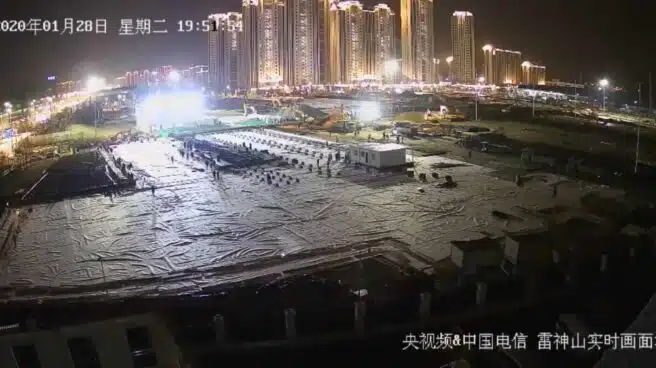 Webcam en directo: China construye dos hospitales en 10 días para contener el coronavirus en Wuhan