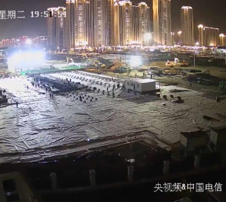 Webcam en directo: China construye dos hospitales en 10 días para contener el coronavirus en Wuhan