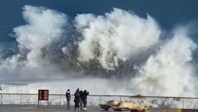 Las playas catalanas sufren el peor temporal de este siglo