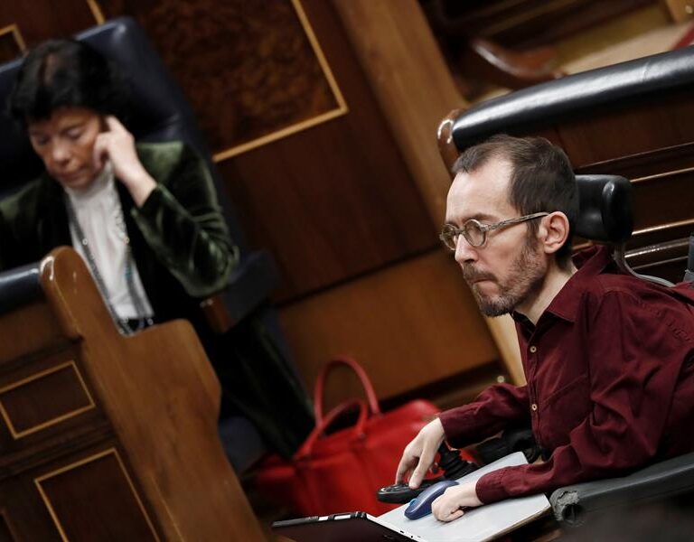 Echenique será el nuevo portavoz de Podemos en el Congreso tras el 'ascenso' de Irene Montero