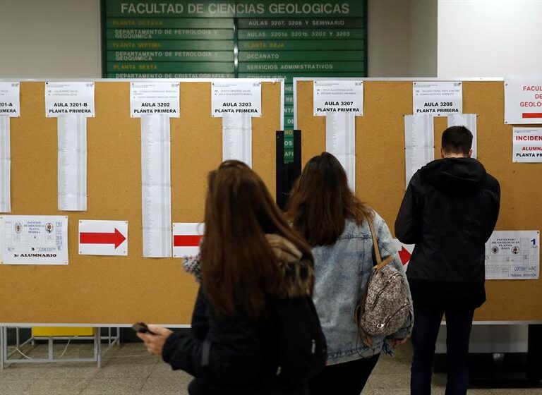 El paro bajó en 112.400 personas en 2019, el peor dato en cinco años