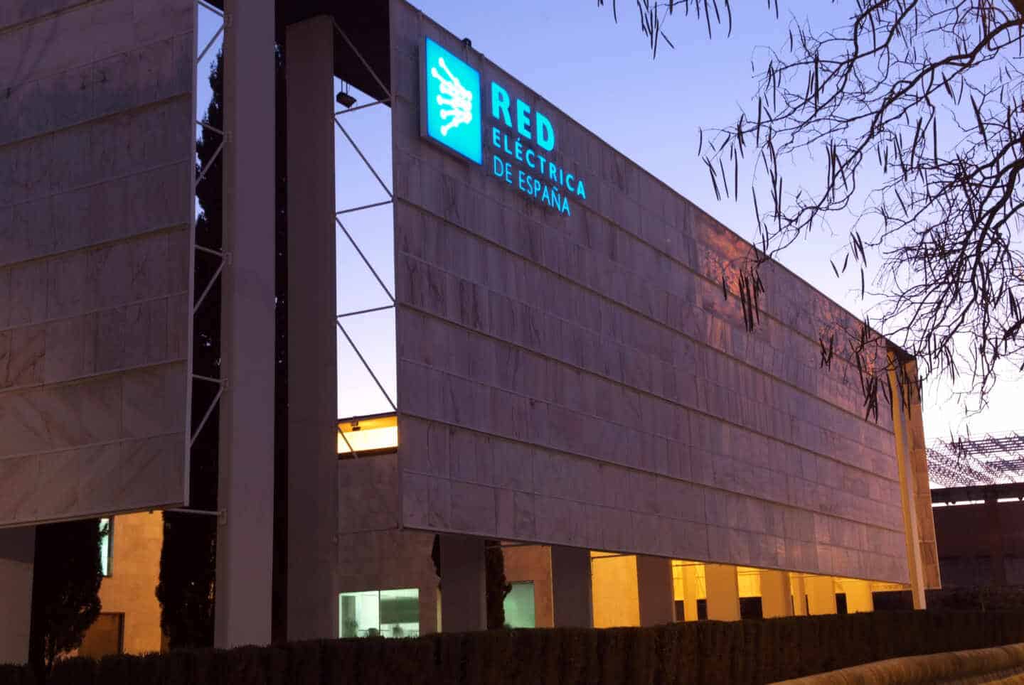 Sede de Red Eléctrica en Sevilla.