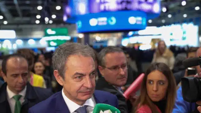 Zapatero: "Sánchez acierta no recibiendo a Guaidó"