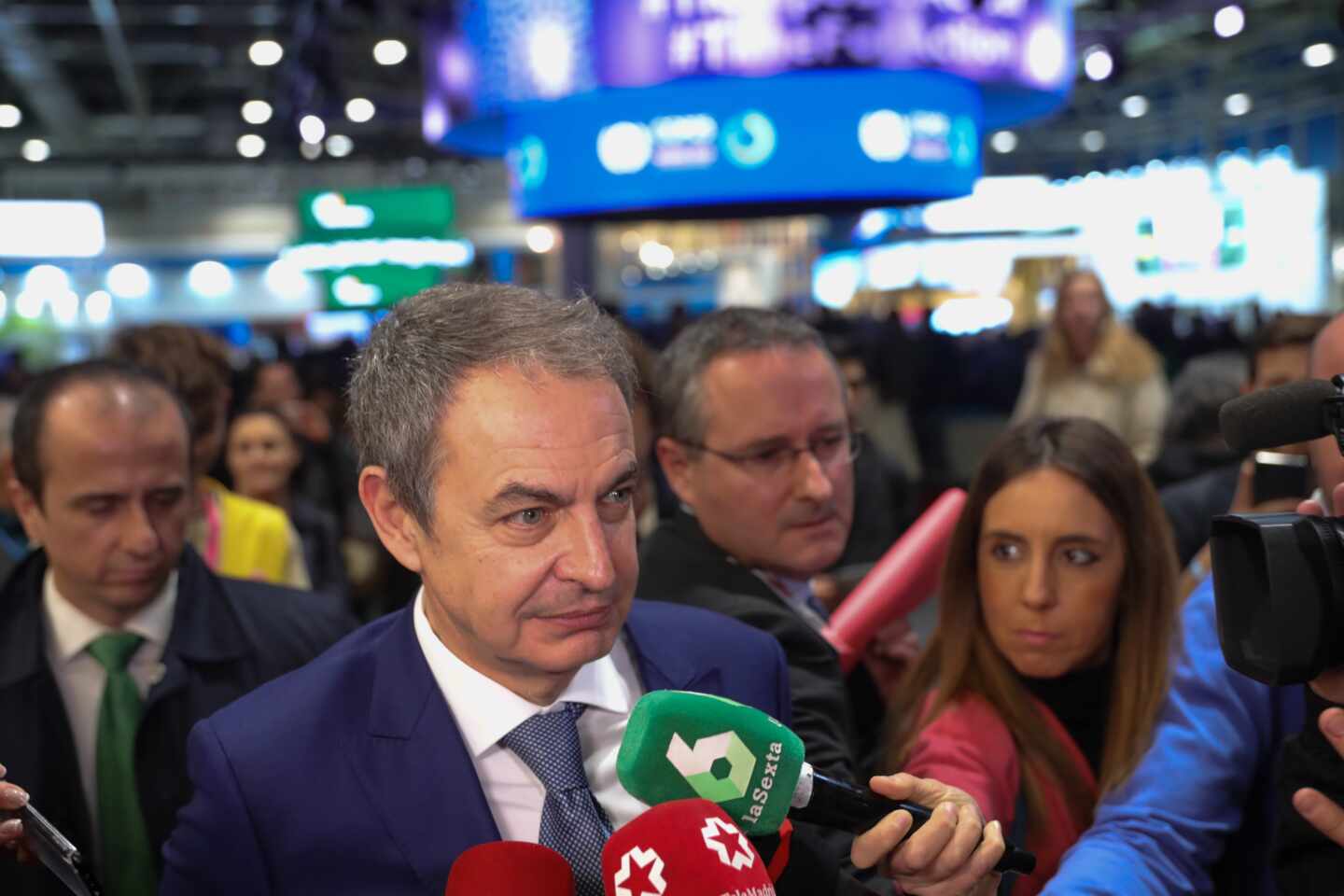 Zapatero: "Sánchez acierta no recibiendo a Guaidó"