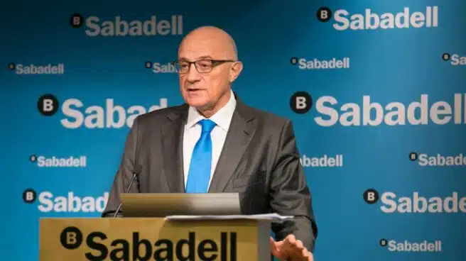Sabadell encarga a Goldman Sachs buscar opciones tras el anuncio de Bankia y Caixabank