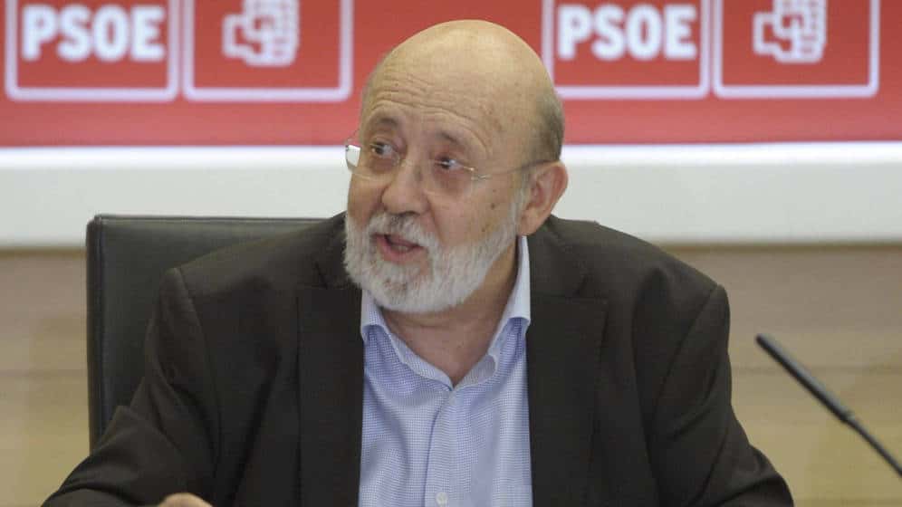 Tezanos califica de "jauría" anti-Sánchez a jueces, prensa y empresas de encuestas
