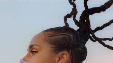 Alicia Keys presenta 'Undergod', su nueva canción co-escrita con Ed Sheeran